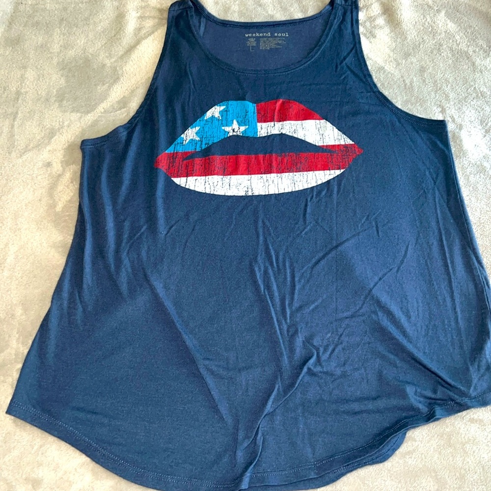 Women’s patriotic sleeveless top